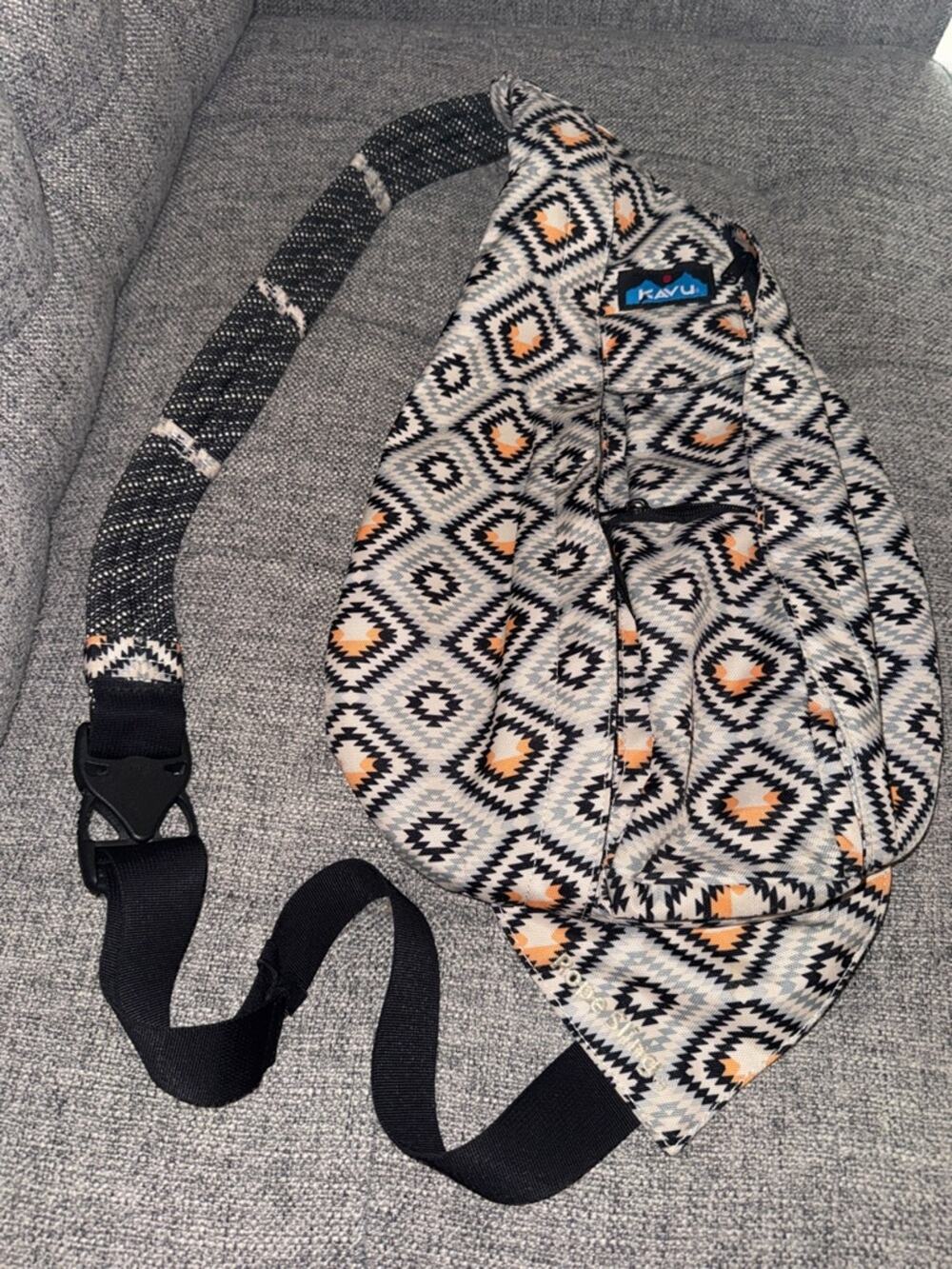 Kavu rope bag sling bag adjustable straps multi pockets Aztec prints